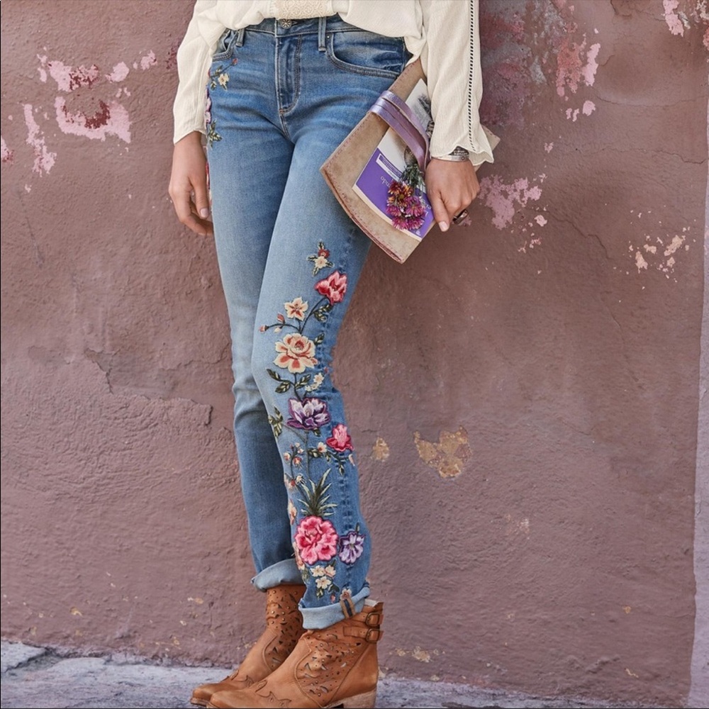 Driftwood Audrey Delphia Jeans Slim Fit Embroidered Size 26